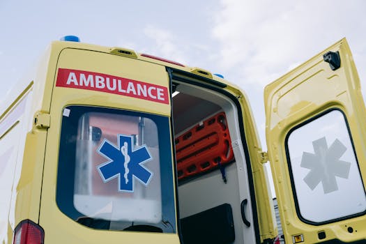 Ambulance met spoed naar Naarden na A1-melding