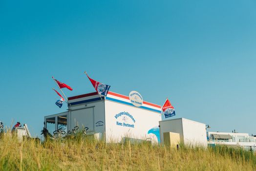 Ondernemer Marcel Boekhoorn tijdens een publiek optreden op een zakelijk evenement