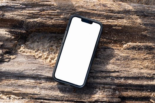 iPhone 16 Pro op een toonbank in telecomwinkel, met camera-eiland en scherm zichtbaar in Lelystad