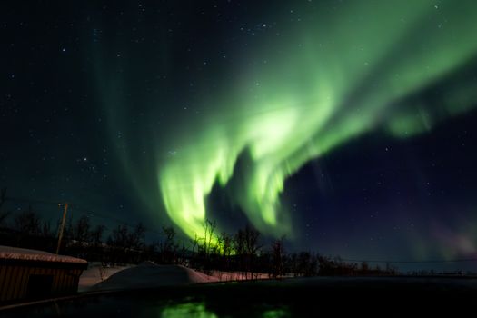 Noorderlicht nederland 19 januari 2026 boven donkere IJsselmeerkust bij Urk en Lelystad